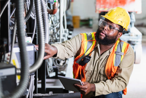  Naugatuck, CT Electrician Pros